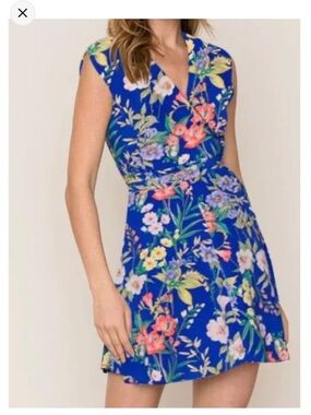 Yumi Kim Vibrant Floral Mini Dress 100 percent silk wrap dress